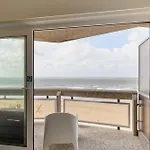 Lecomte - Beachside Escape 128 Апартаменти Остенде