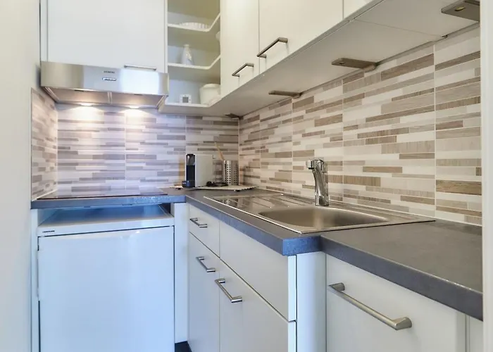 Apartamento Lecomte - Beachside Escape 128 *